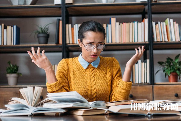 四川哪里的中職學校能讀美術設計與制作專業(yè)