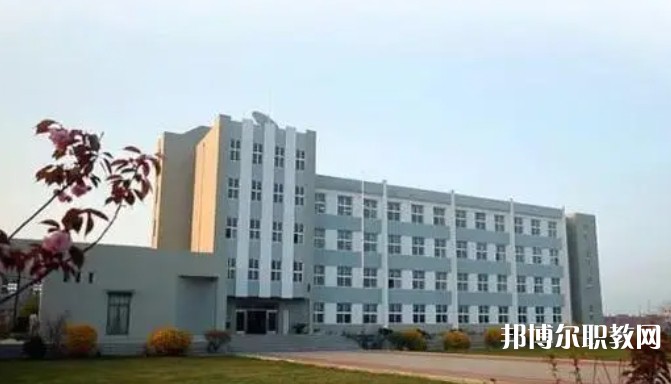 長?？h中等職業(yè)技術(shù)專業(yè)學(xué)校地址，乘車路線