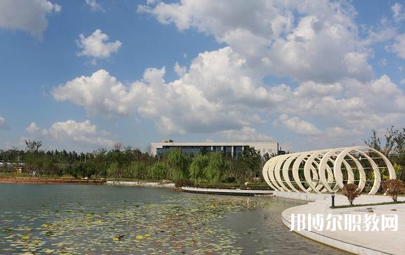 鞍山市現(xiàn)代服務(wù)學(xué)校怎么樣、好不好