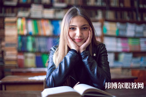四川哪里的中職學(xué)校能讀漢語國(guó)際教育專業(yè)