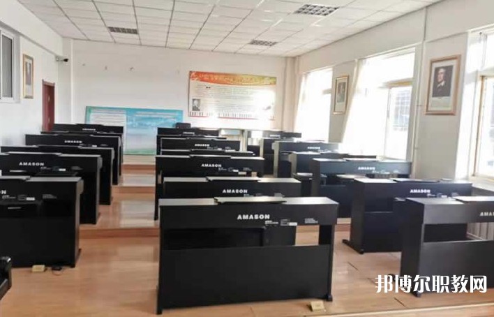 撫順縣職業(yè)高級(jí)中學(xué)地址，乘車路線