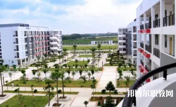 2024本溪市衛(wèi)生學(xué)校招生計(jì)劃 招生人數(shù)是多少(附要求、條件、對象)