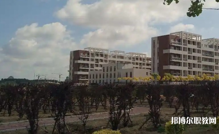 錦州市衛(wèi)生學(xué)校怎么樣、好不好