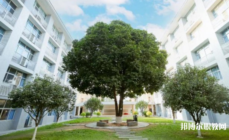 廣東省華夏高級(jí)技工學(xué)校怎么樣、好不好