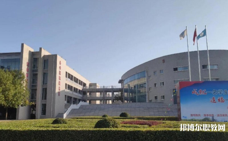 平遙現(xiàn)代工程技術學校網站網址主頁