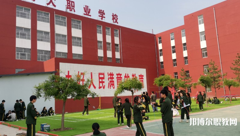 呂梁宏大職業(yè)學(xué)校地址，乘車路線